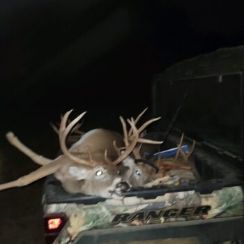 5 spots for DEER SEASON on 350 acres – Mills County Varied Terrain Also some HOG hunting